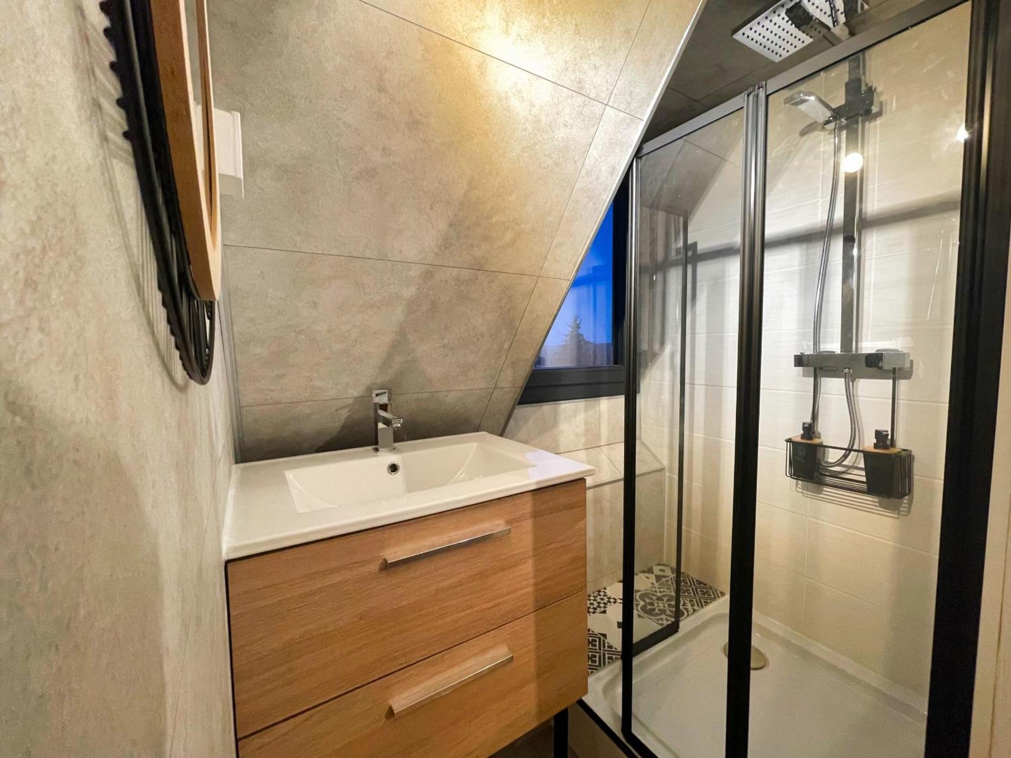 Les Tanalis - Chambres D'Hotes & Gite Gurs Екстер'єр фото